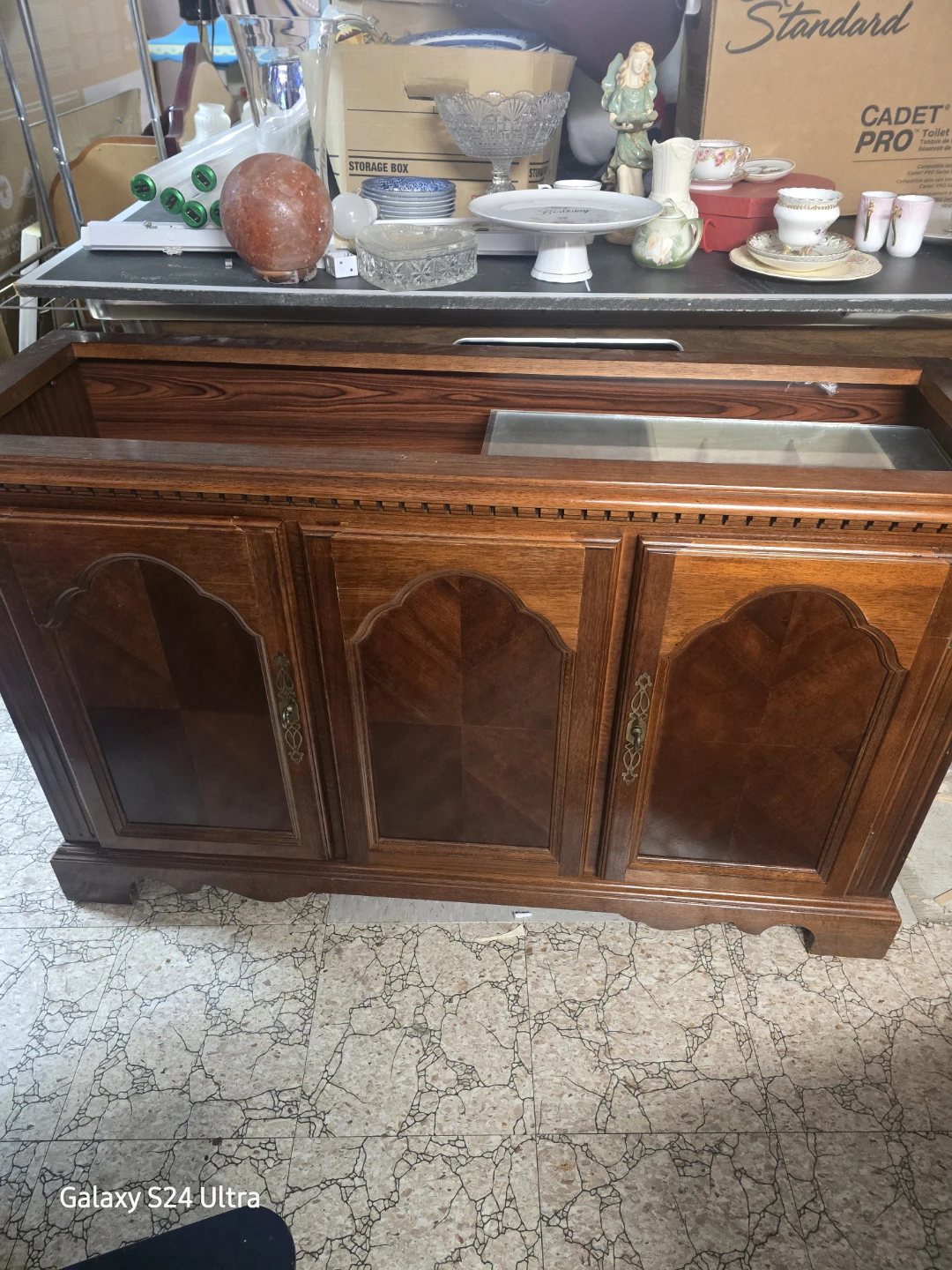 Wooden China Cabinet - photo 2