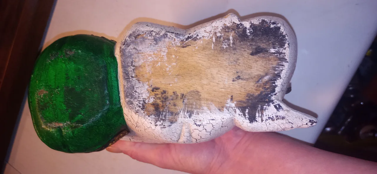 2 Vintage Folk Art Carved Ladies on Couch image indicator(6)