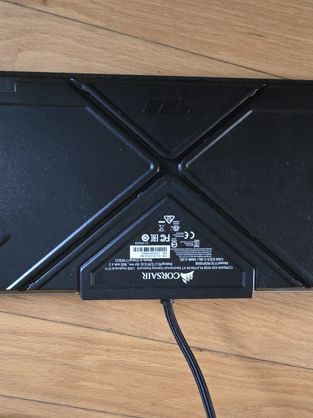Corsair Platinum K95 RGB Keyboard - photo 2