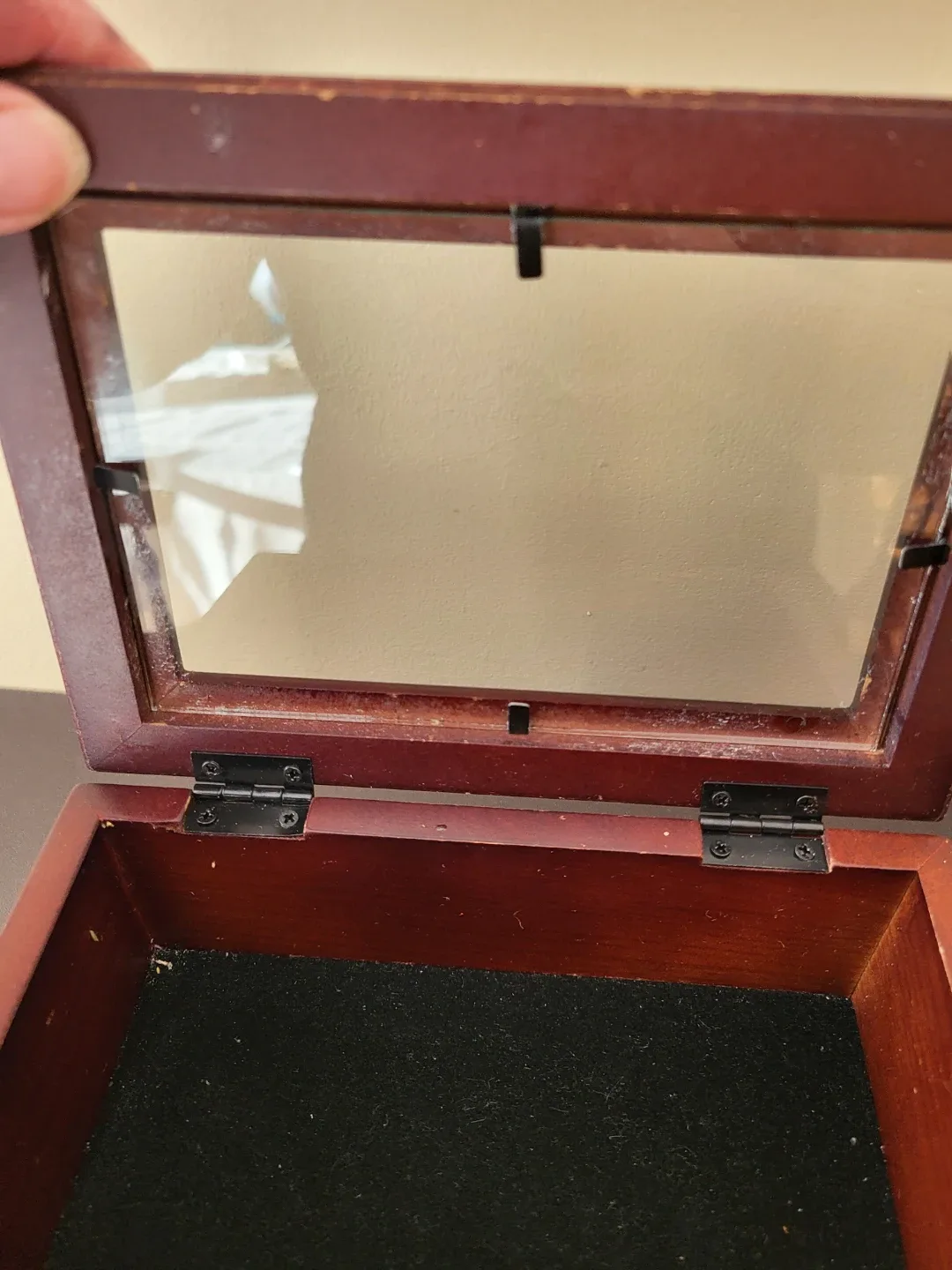 Two Decorative Boxes image indicator(2)