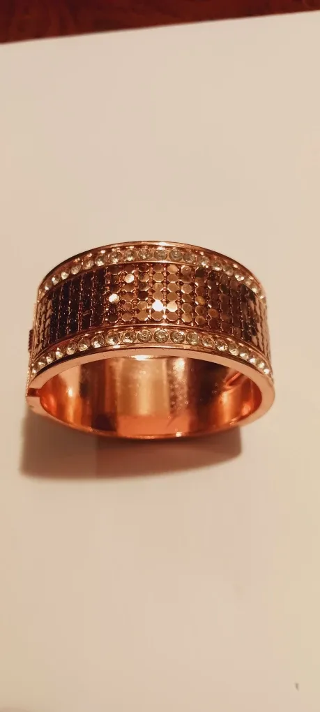 NEW !! Rose Gold Tone Cuff Bracelet