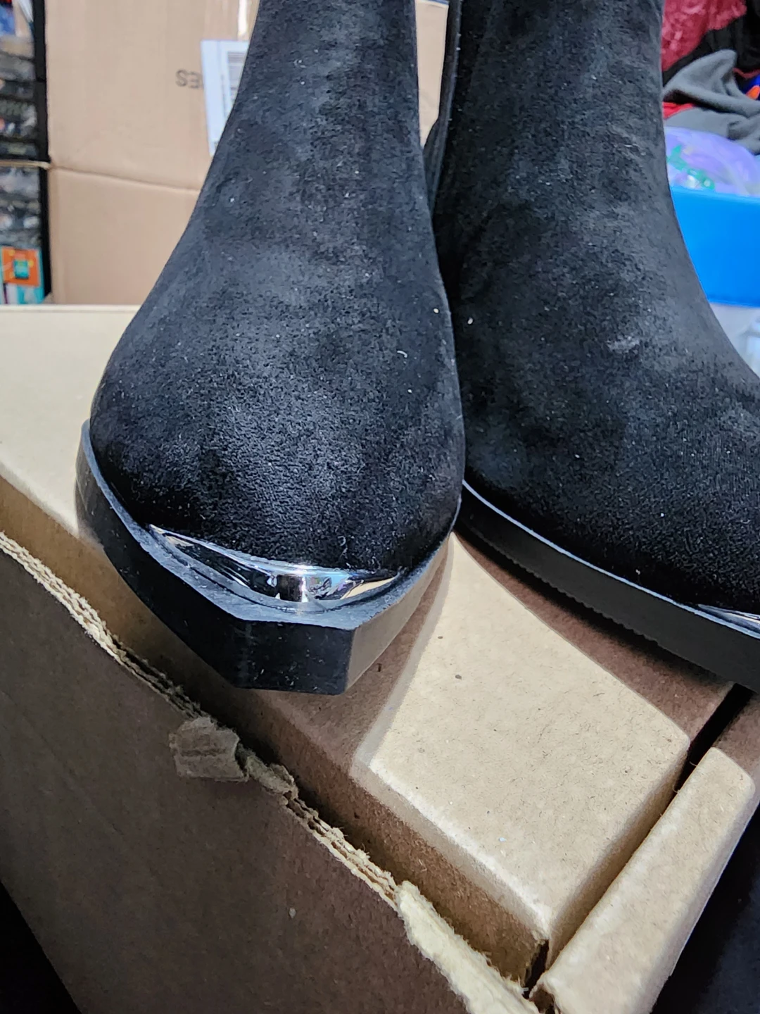Black Suede Ankle Boots size 9 - photo 3