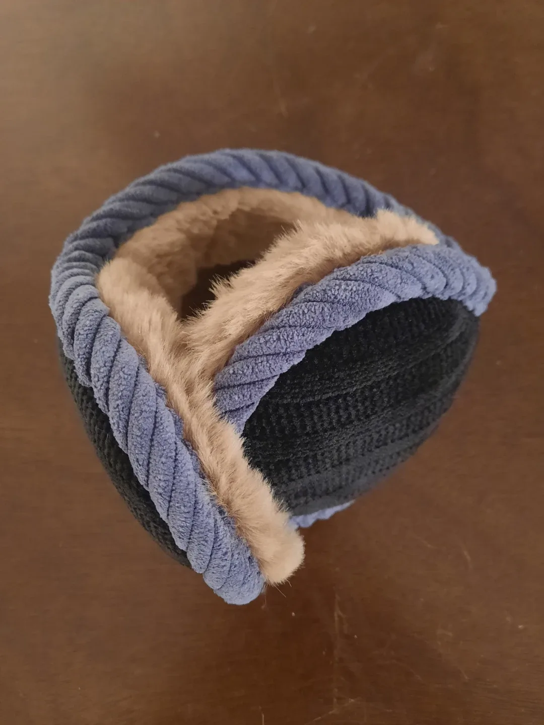 Big Mountain Ear Warmer - Black and Blue image indicator(2)
