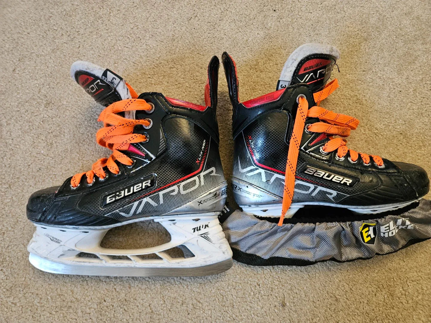 Bauer Vapor X Hockey Skates, Size 3 image indicator(2)