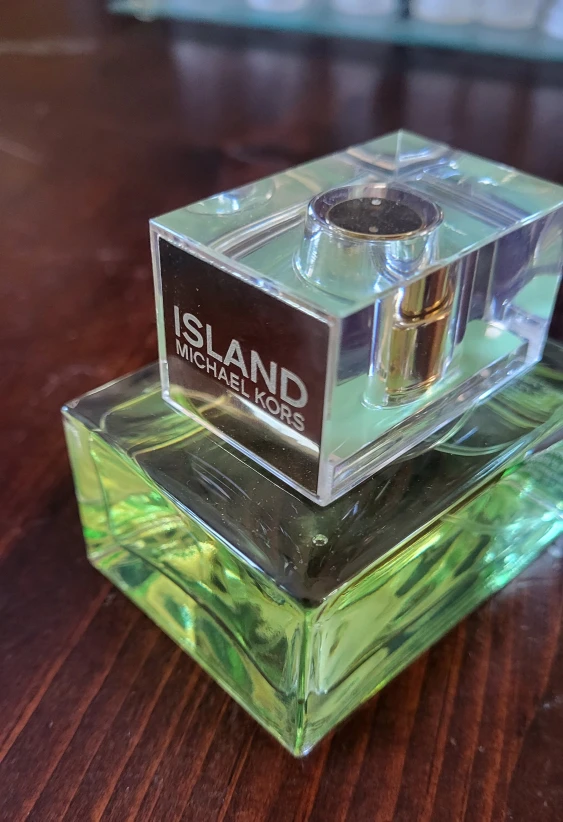 Michael Kors Island Palm Beach Eau de Parfum 50ml - photo 4