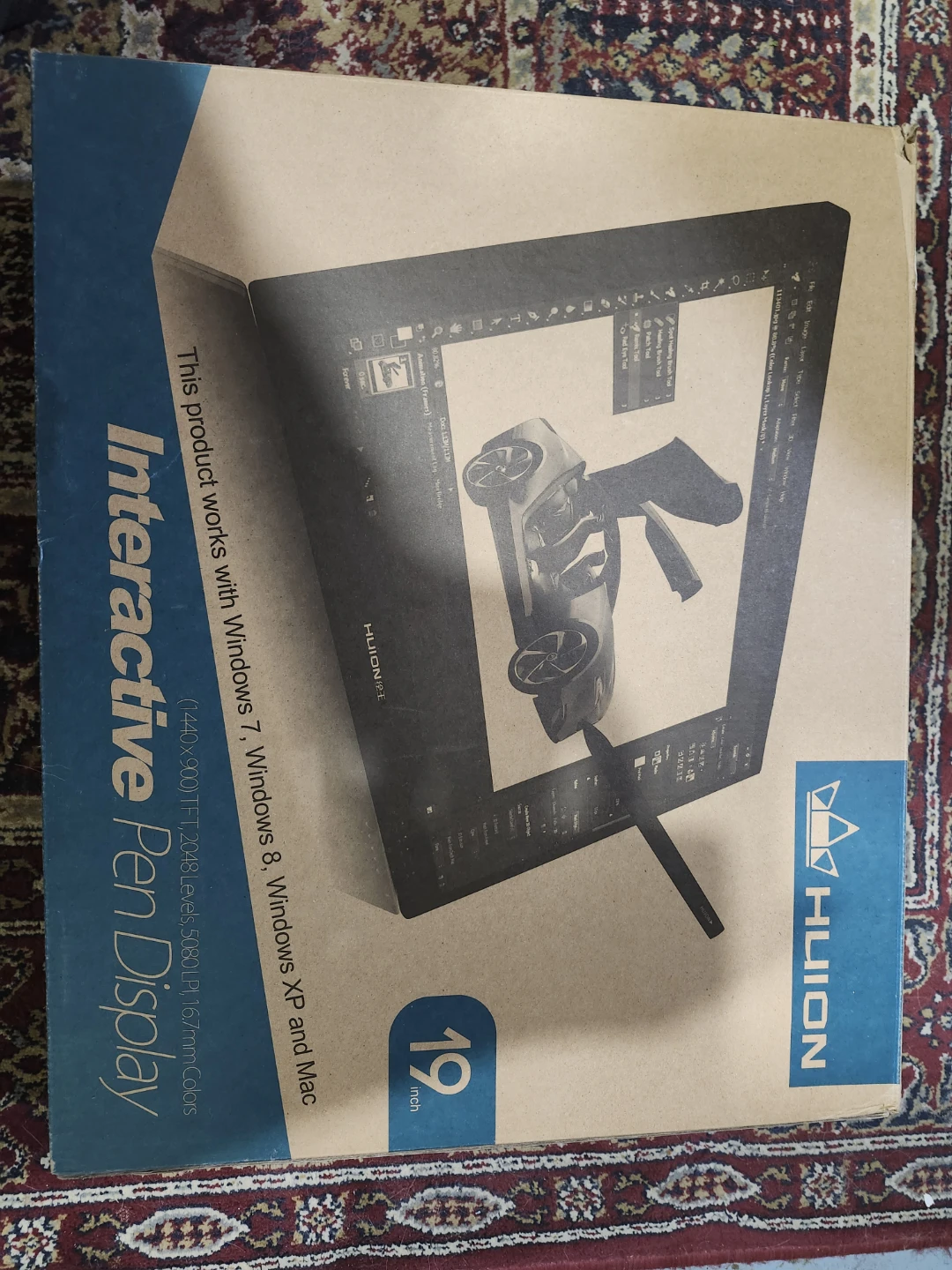 Huion Interactive Pen Display - 19 inch