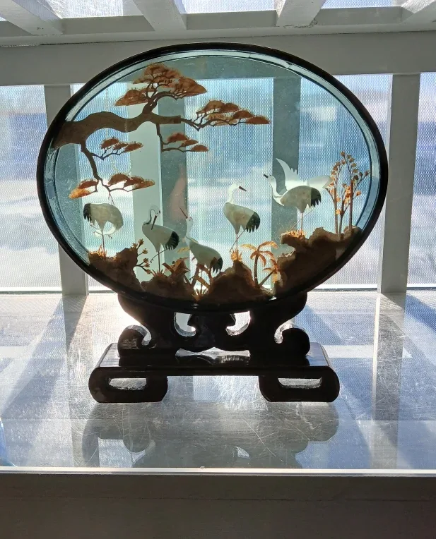 Vintage Crane & Tree Round Display