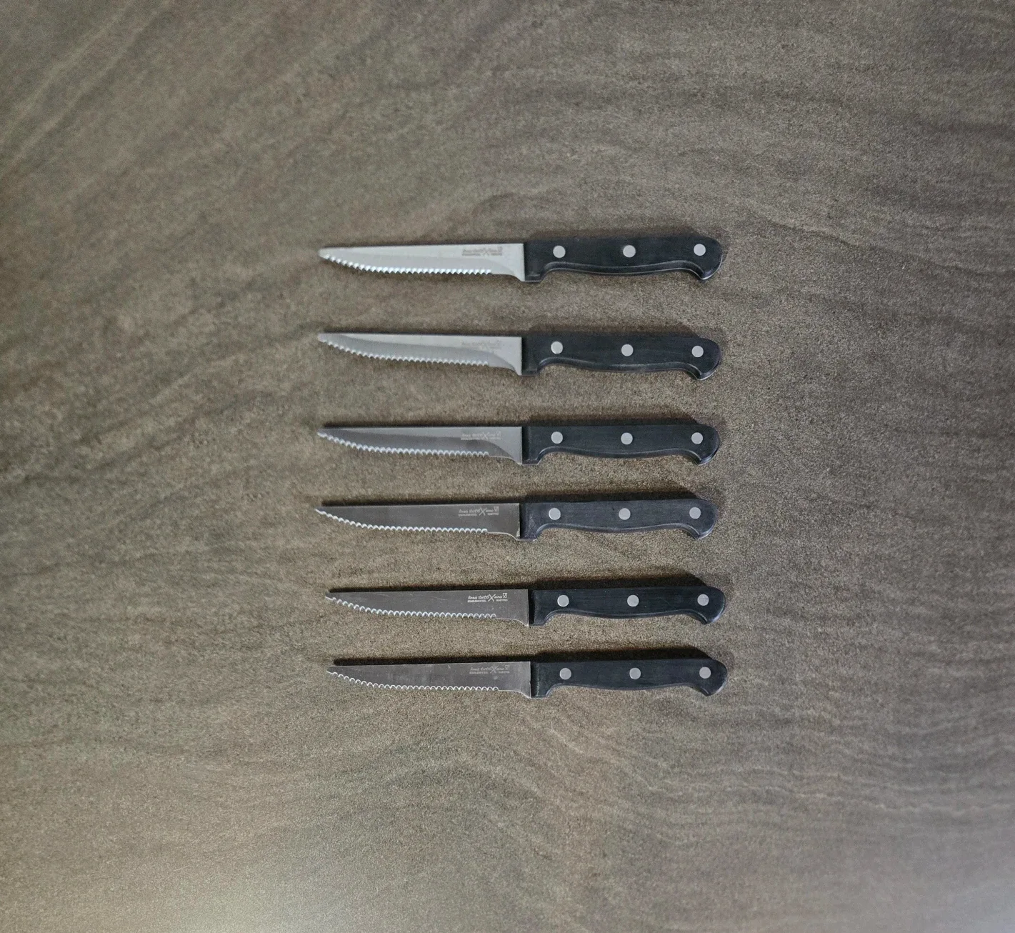 Linea Tutto Uno Steak Knives