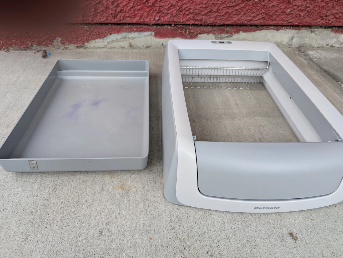 SOLD-PetSafe Automatic Cat Litter Box