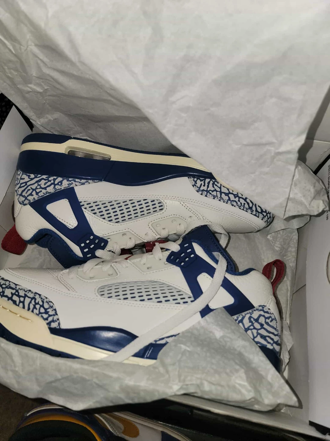 Jordan Spizike Low White/Midnight Navy
