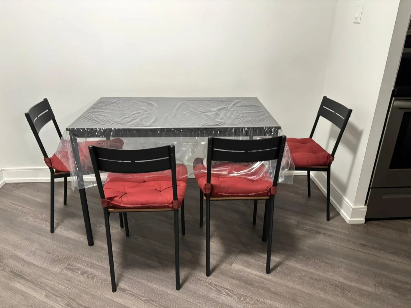 Dining Table with 4 Chairs