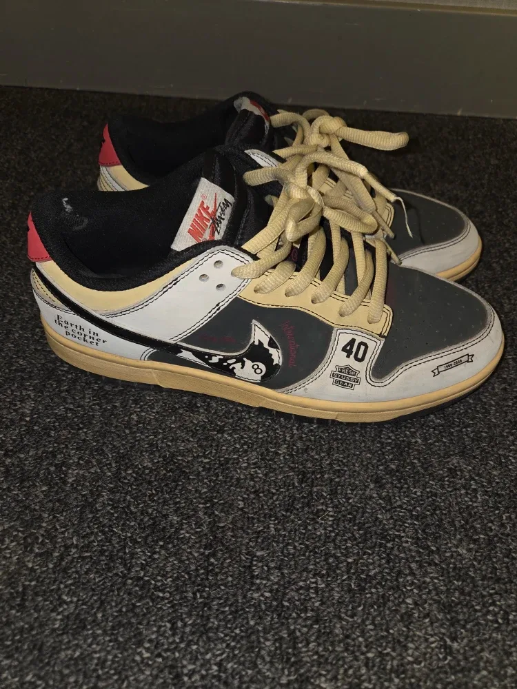 Nike x Stussy Dunk Low 40th Anniversary Shoes image indicator(2)