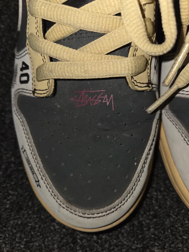 Nike x Stussy Dunk Low 40th Anniversary Shoes image indicator(3)
