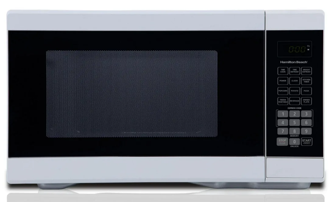 Hamilton Beach White Microwave Oven