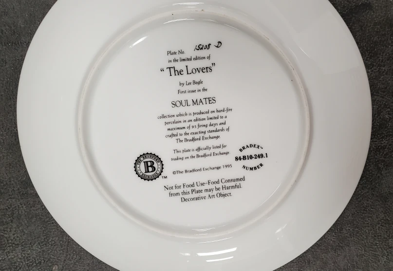 Bradford Exchange Soulmates  "The Lovers" Plate - photo 4