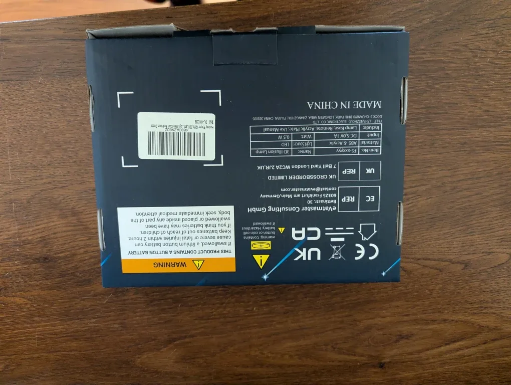 BNIB 3D Hockey Player Illusion Lamp image indicator(6)