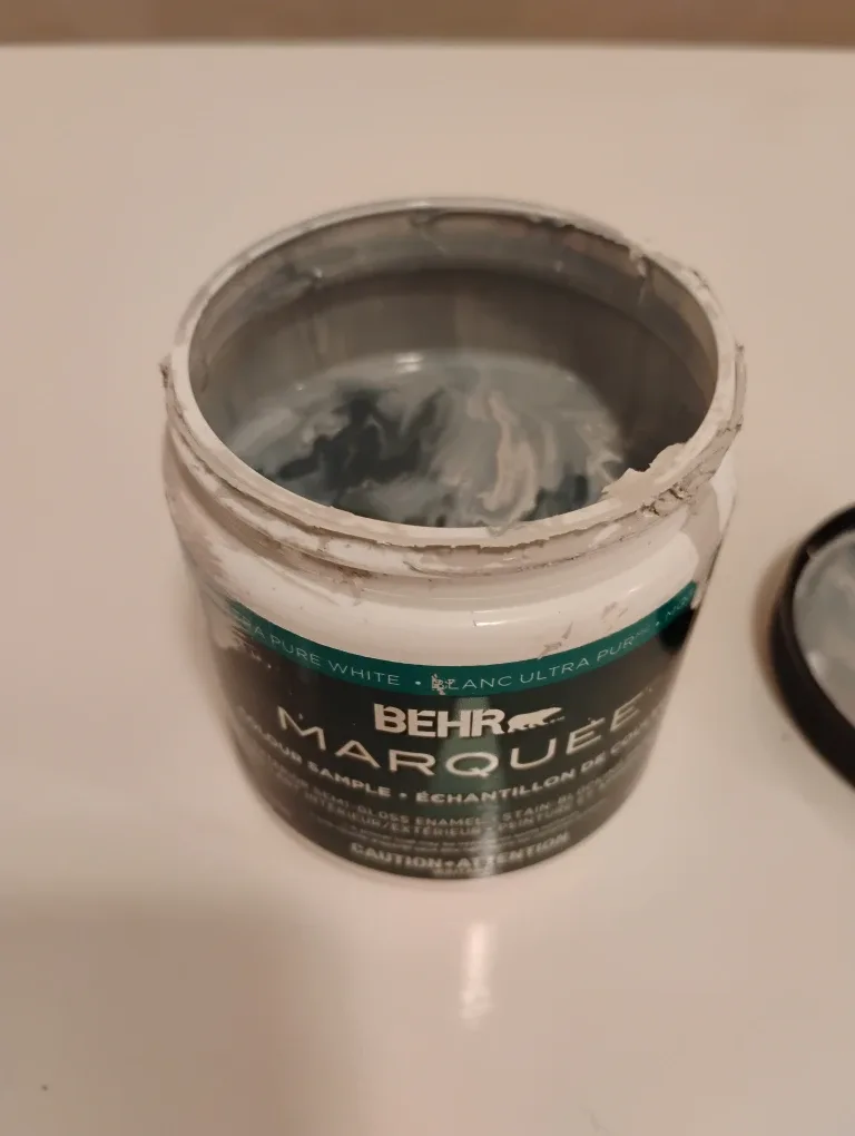 Behr Marquee Colour Sample Ultra Pure White 234mL image indicator(2)