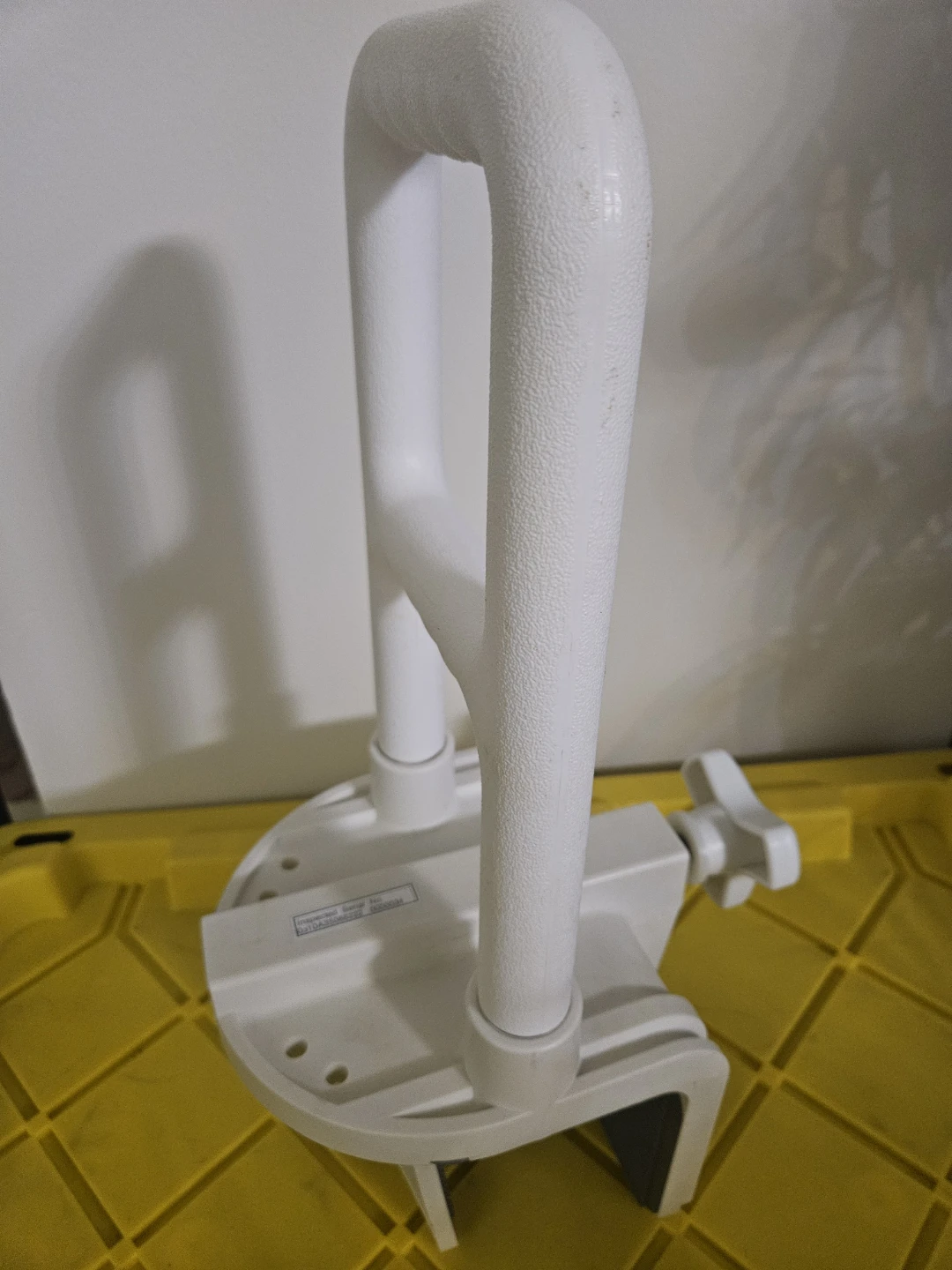 Adjustable Bathtub Grab Bar - photo 2