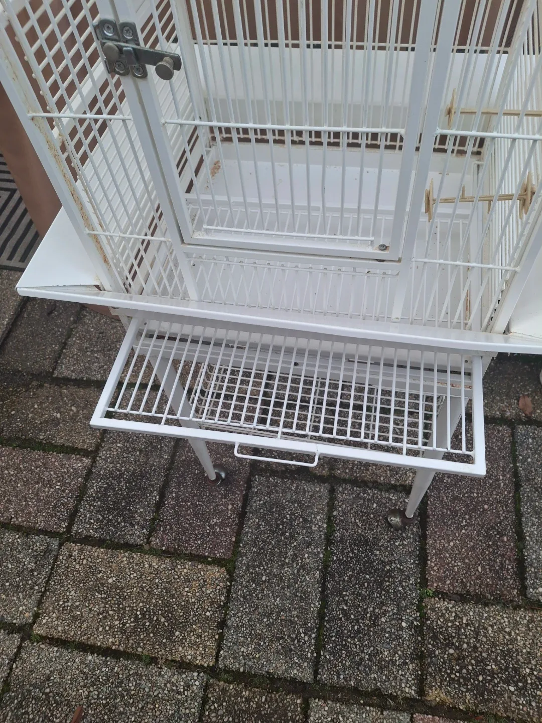 White Bird Cage with Stand image indicator(5)