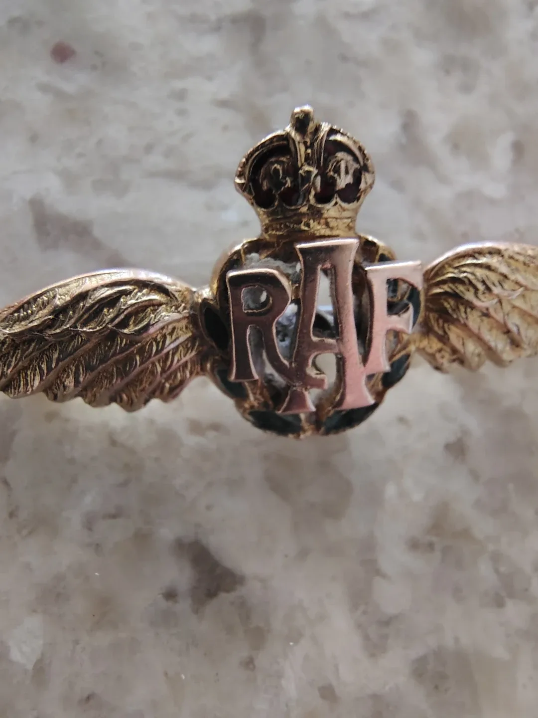 ✨ Rare & Beautiful WWII RAF Sweetheart Pin – Solid 9ct Gold ✨