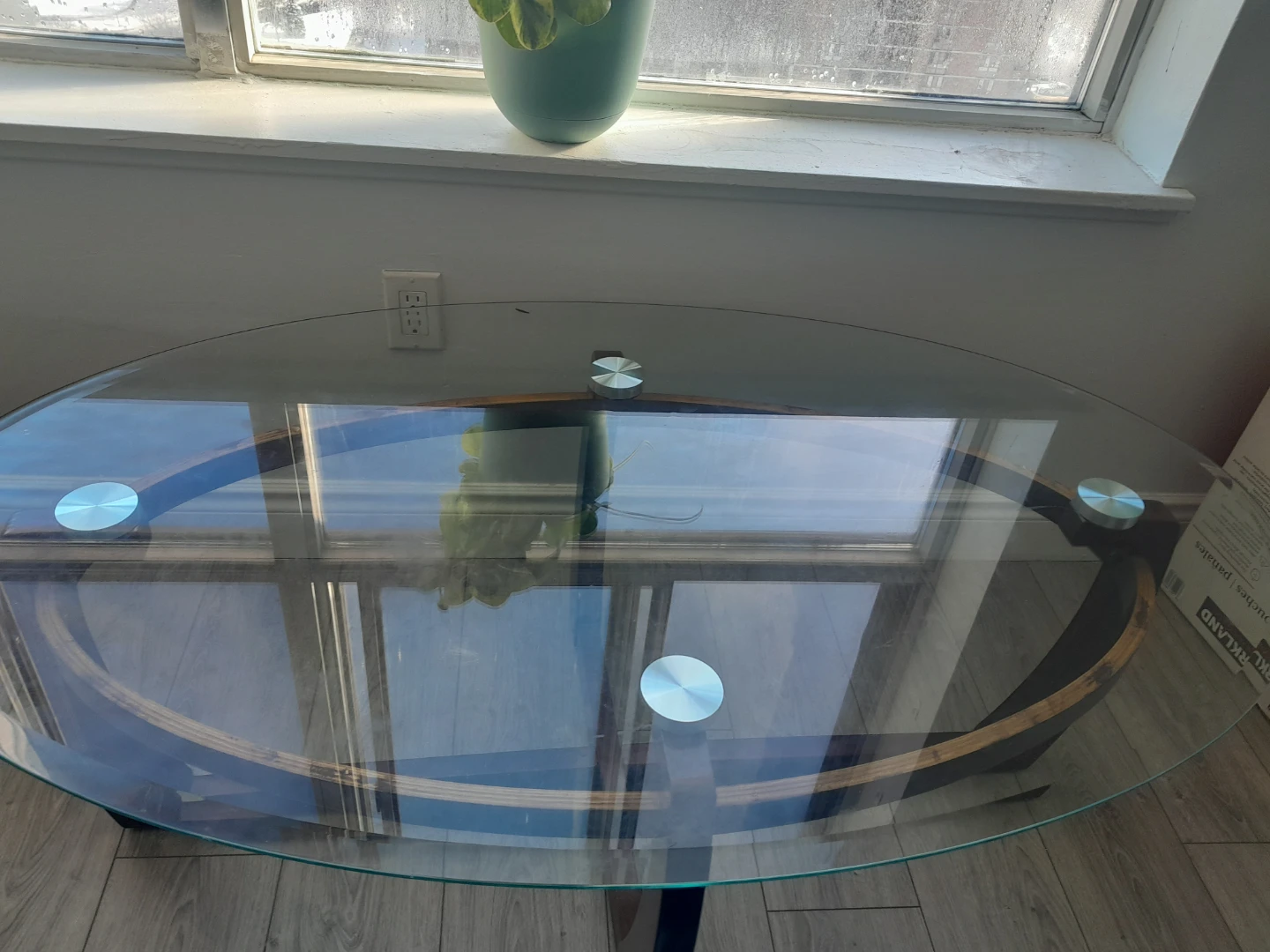 Oval Glass Coffee Table - photo 2