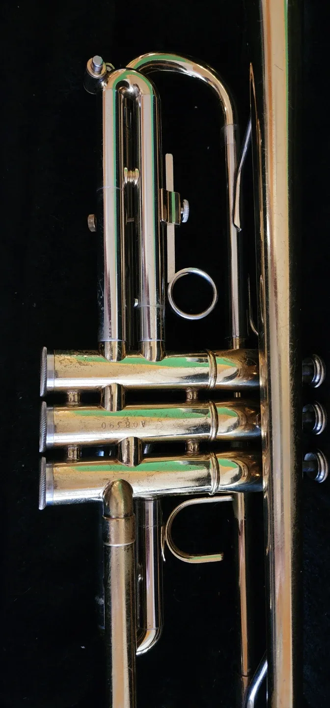Olds Elkhart Trumpet image indicator(5)