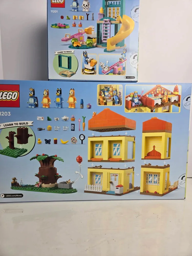 2 brand new bluey lego sets image indicator(4)