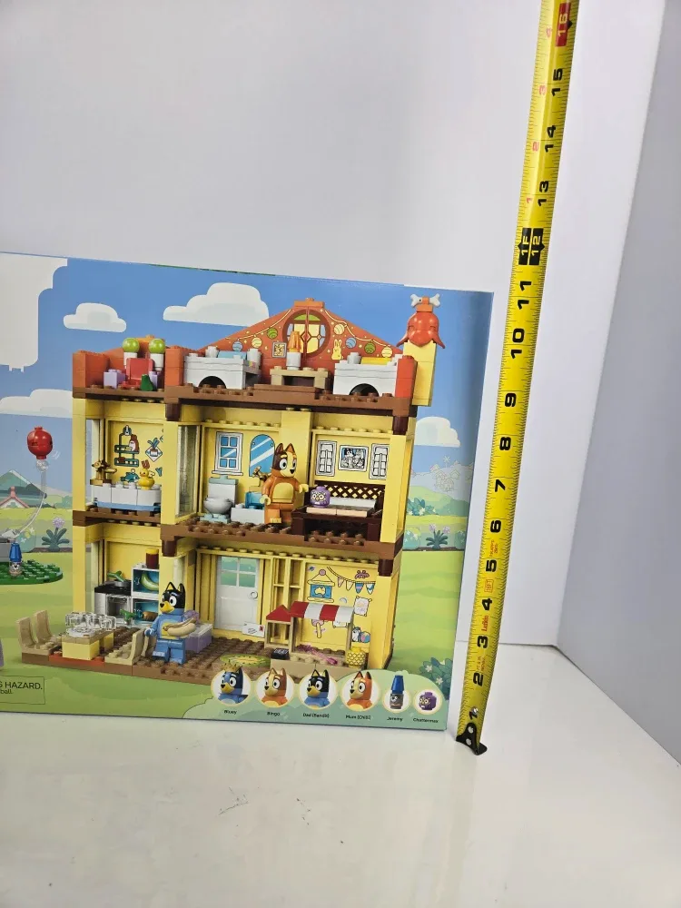 2 brand new bluey lego sets image indicator(8)