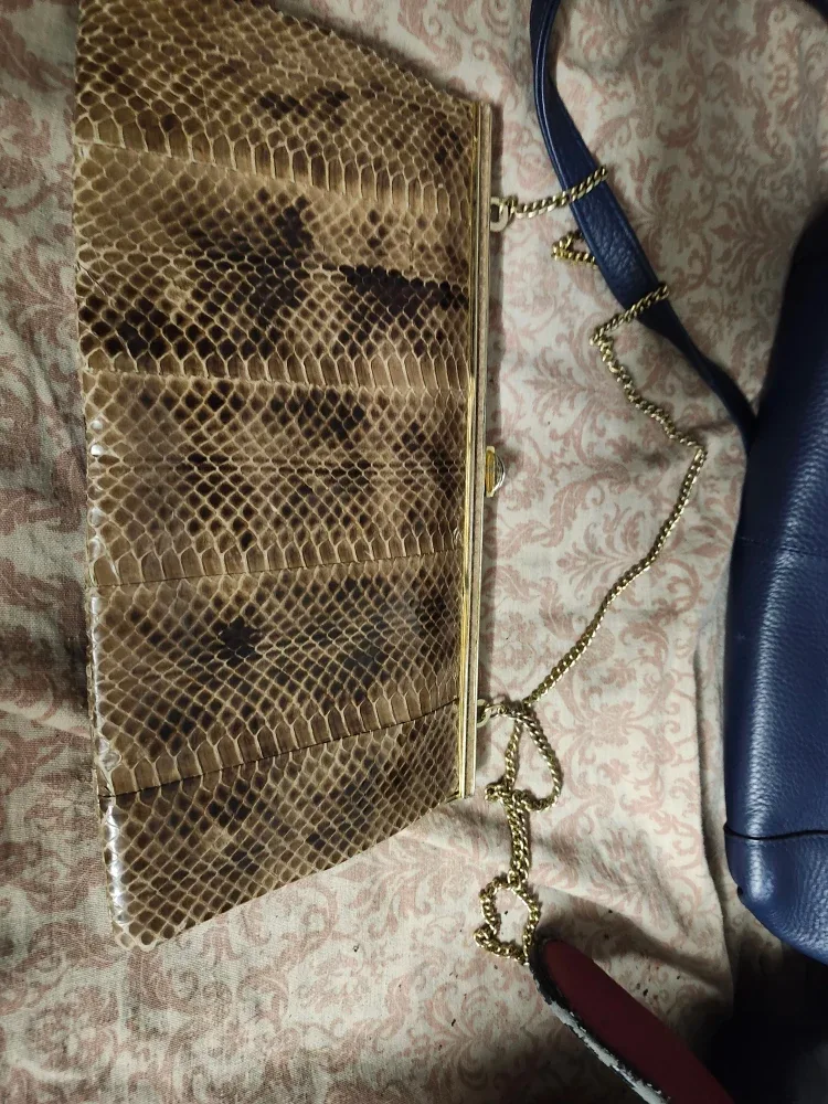 Lot of  Women's Handbags image indicator(5)