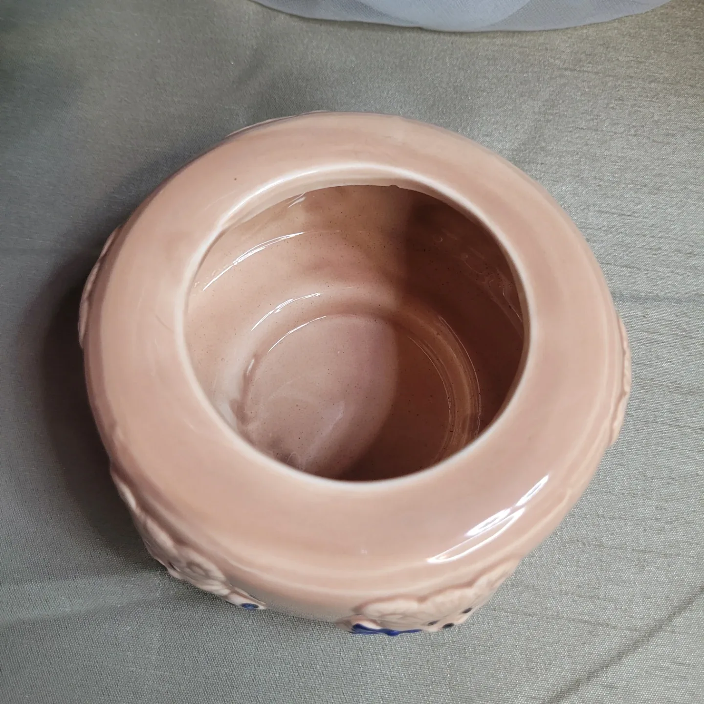 Vintage Ceramic Hand Painted Bear Trinket Box- Jewelry -Incense- image indicator(7)