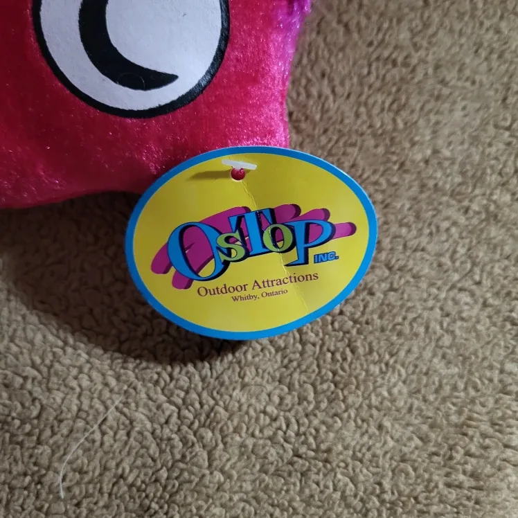 Qstop Inc. Outdoor Attractions Owl Plush Toy image indicator(3)