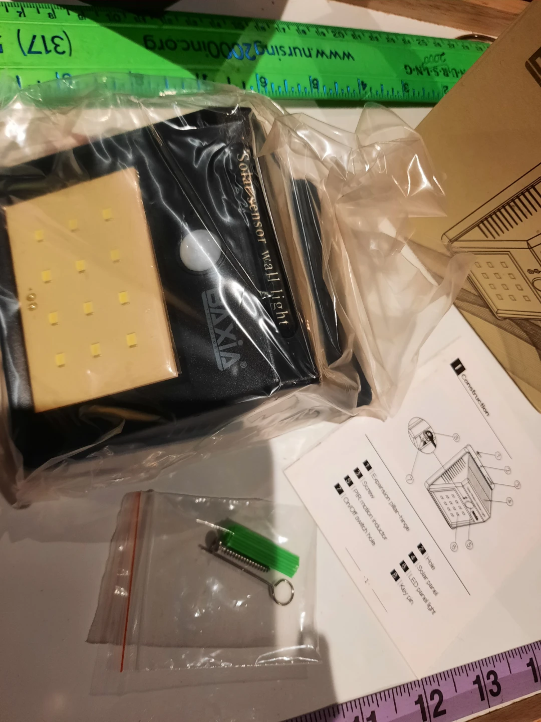 NIB BAXIA SOLAR MOTION SENSOR LIGHT GATE FENCE - photo 2