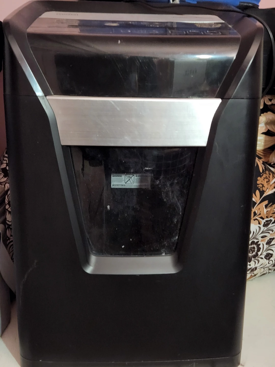 Staples Professional Series Paper Shredder - photo 2