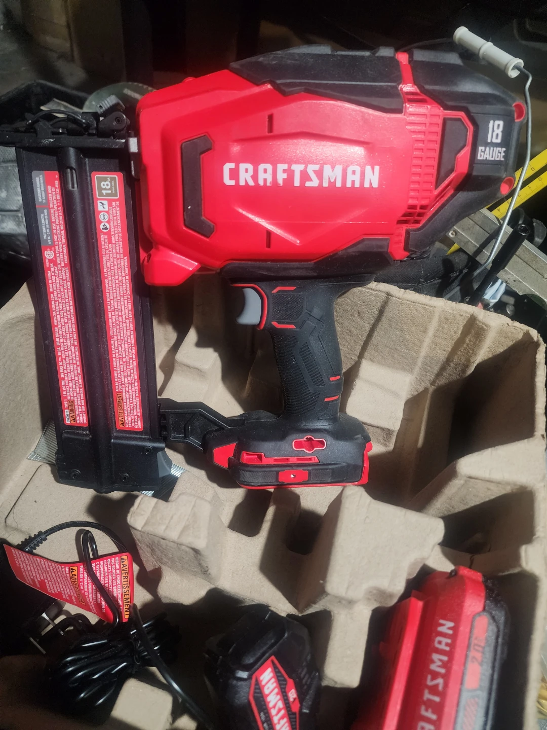 Craftsman V20 18 GA Cordless Brad Nailer Kit