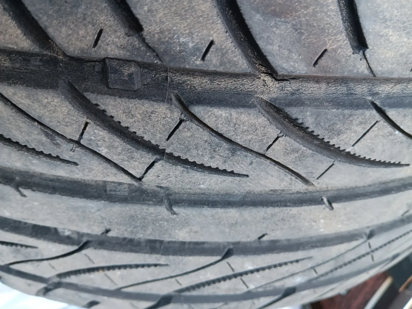 Audi Wheel with Tire 245/40ZR18 #cleanout