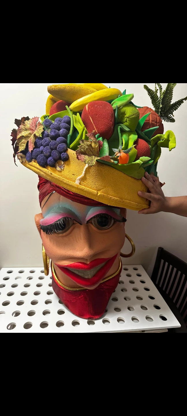 Carman Miranda costume head