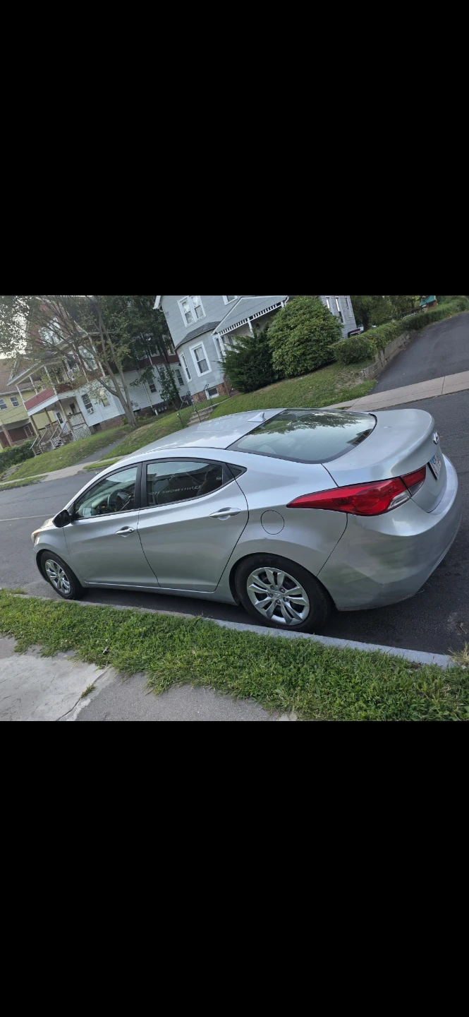 Hyundai elantra 2012 - photo 2