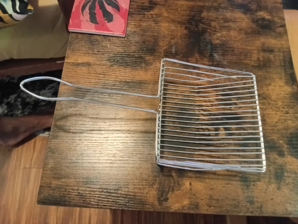 #cleanout Cat Litter Scoop - Metal