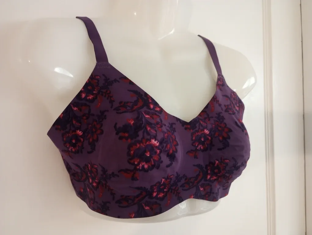 #Cleanout NWOT Knix Evolution Bra Size 4 image indicator(2)