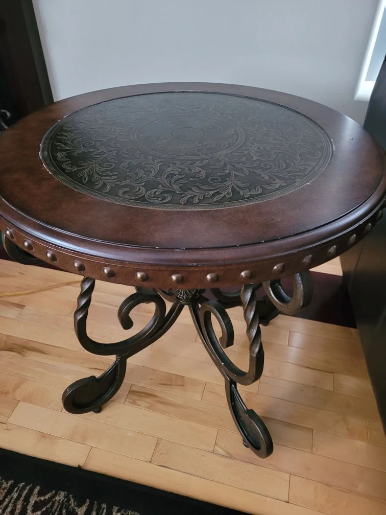 Round Coffee Table - Brown & Black and end table - photo 3