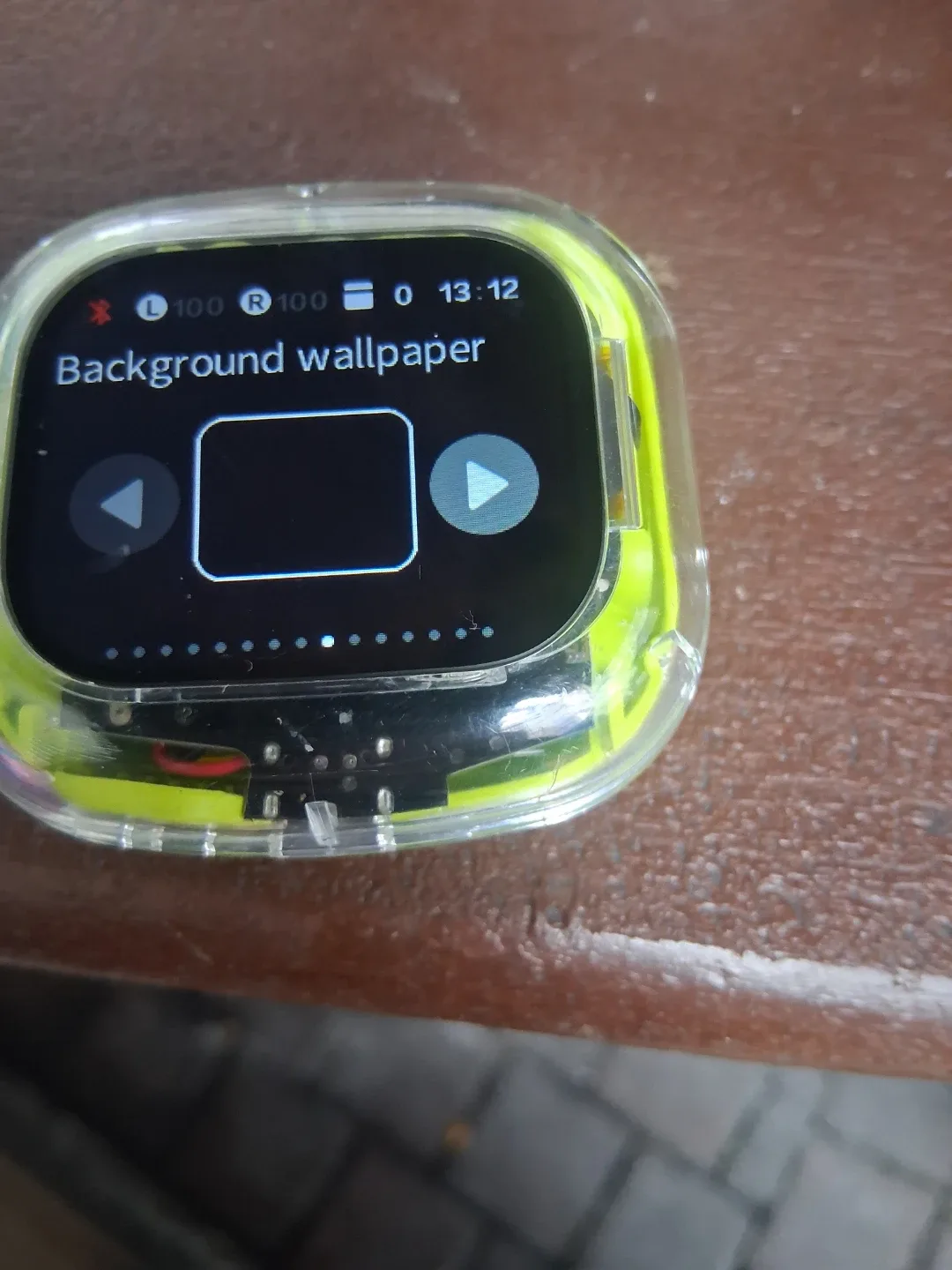 Helix Bluetooth earbuds  - Green image indicator(10)