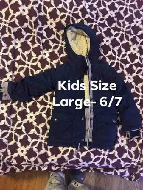 #Cleanout Kids Size L (6/7) Navy Blue Winter Coat