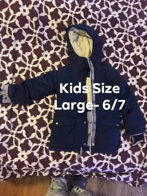 #Cleanout Kids Size L (6/7) Navy Blue Winter Coat