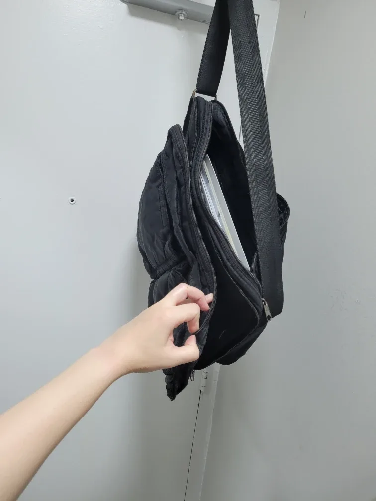 MEXX Black Shoulder Bag image indicator(6)