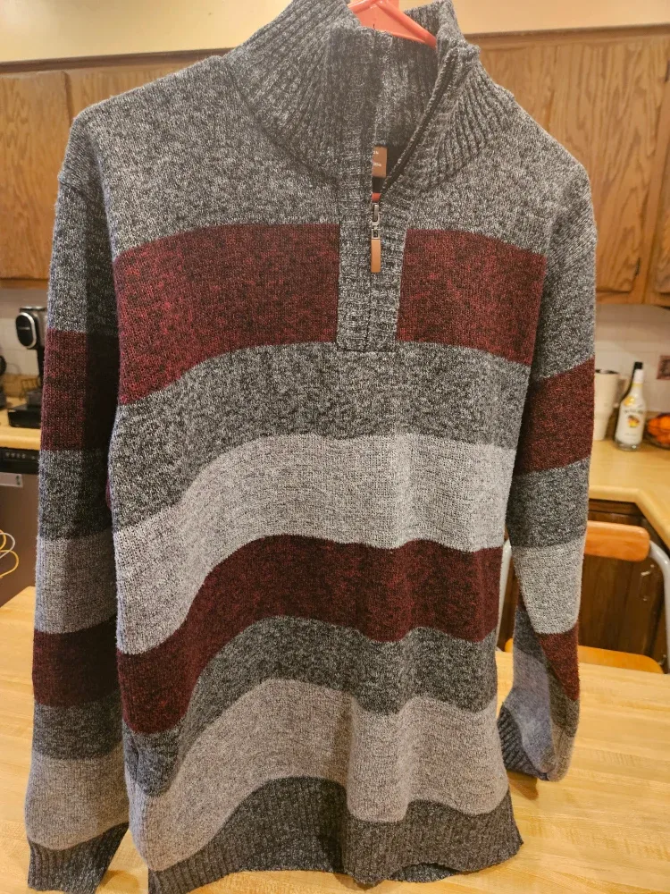 USICON Striped Quarter Zip Sweater - Size L