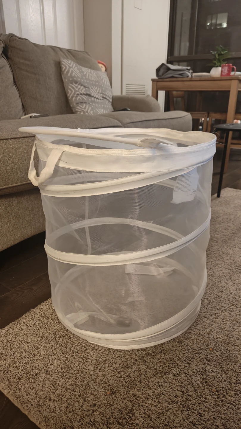 White Pop-Up Laundry Bag