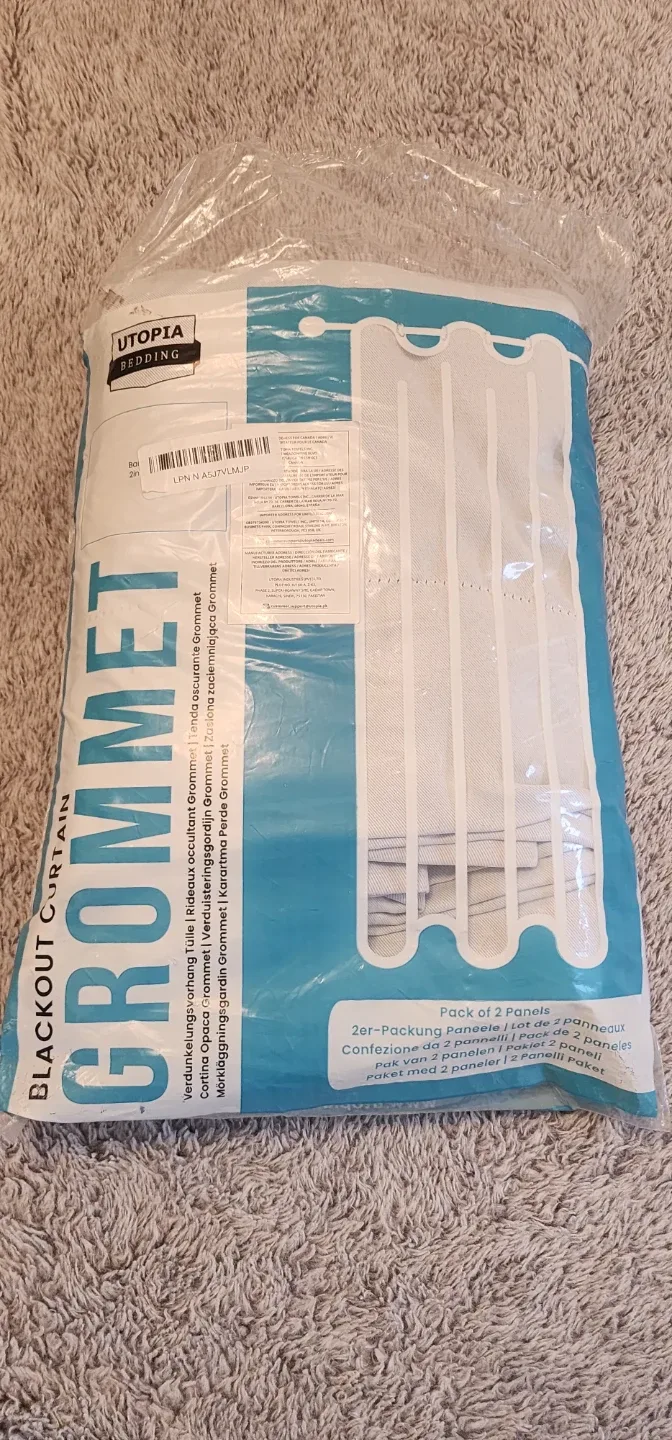 Utopia Bedding Blackout Curtain, 84 inch, New