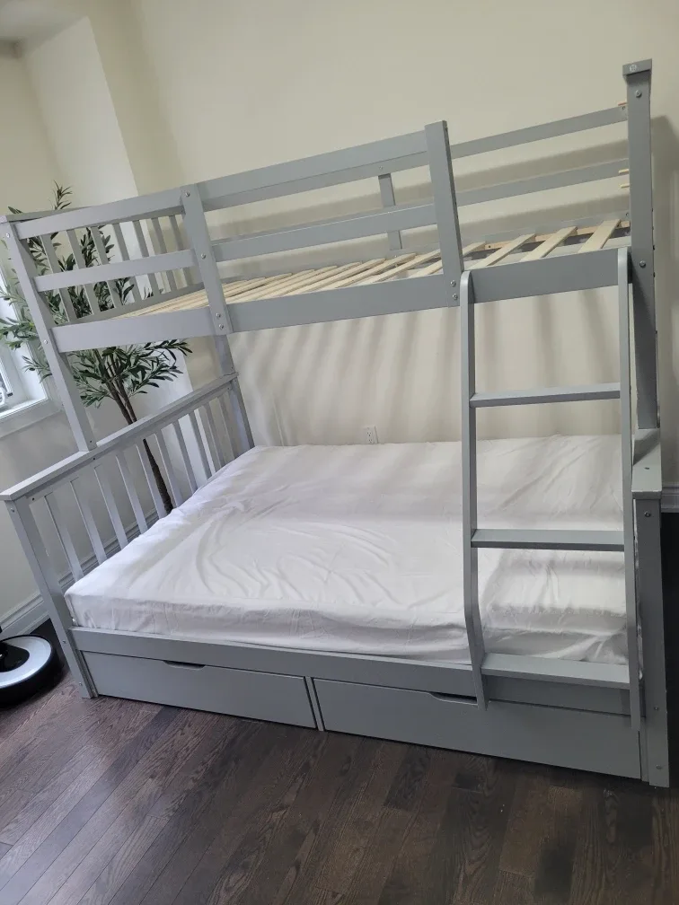 Grey Wooden Bunk Bed without Drawers image indicator(2)