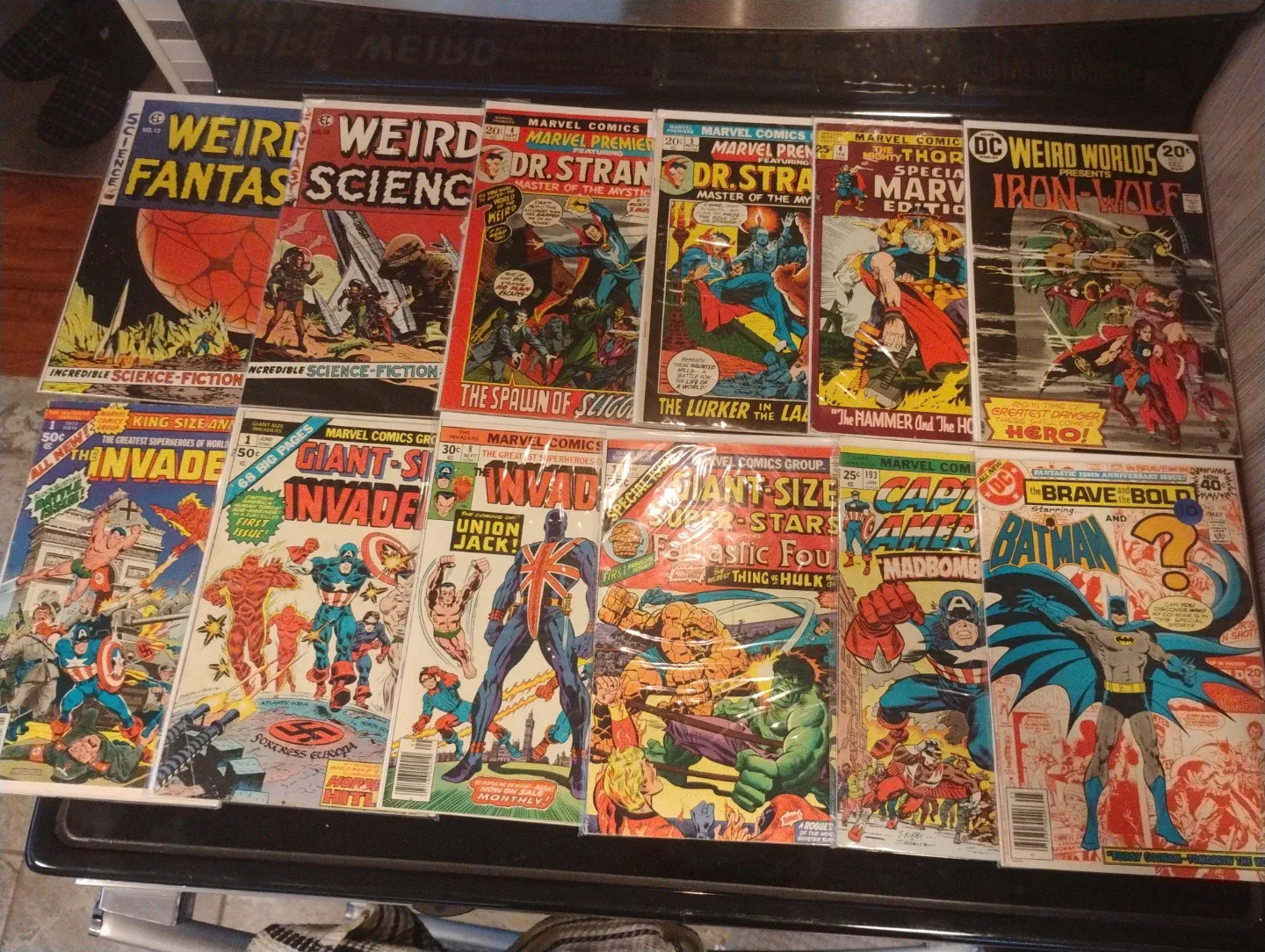 Comic book lot
