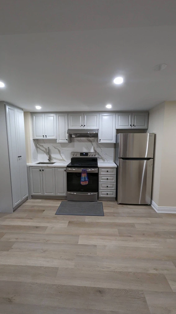 Legal Basement apartment in plumtree park school neighborhood - photo 5